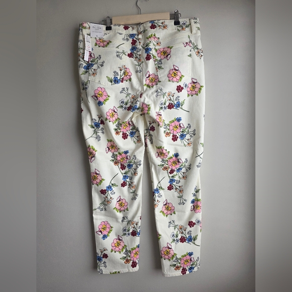 Talbots Cream Floral Print Jeans - Picture 7 of 9